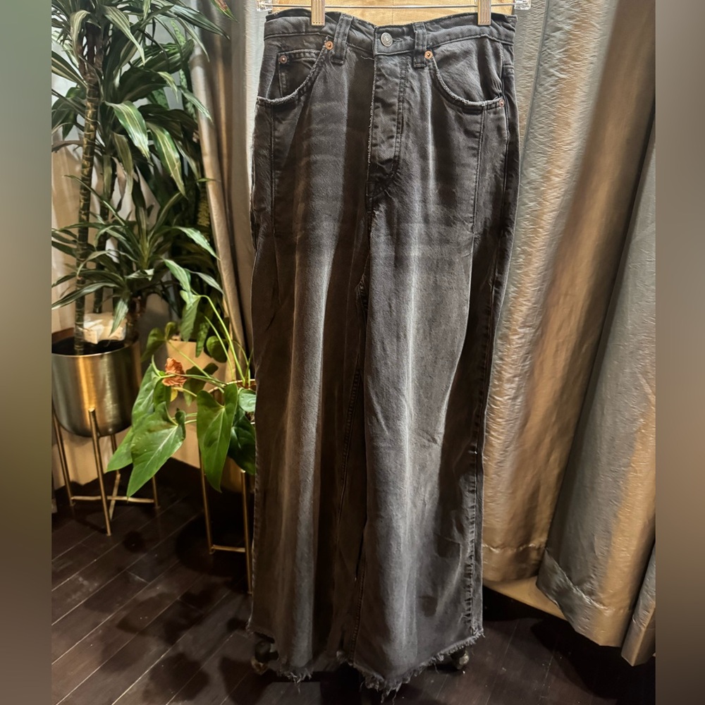 Free People extra wide  leg Jean size 24
